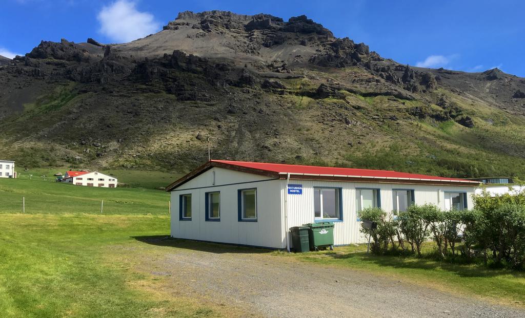 Vesturhus Hostel Hof  Buitenkant foto